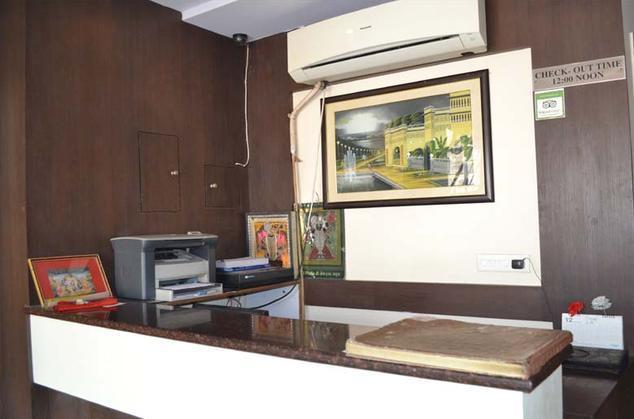Hotel Ganga Palace
